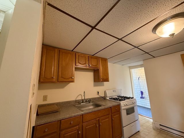 342 Broadway C, North Attleboro, MA 02760