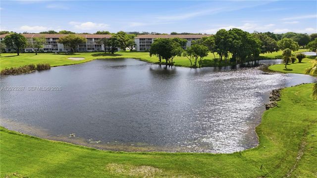301 SW 135th Avenue 415C, Pembroke Pines, FL 33027