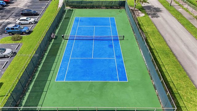 301 SW 135th Avenue 415C, Pembroke Pines, FL 33027