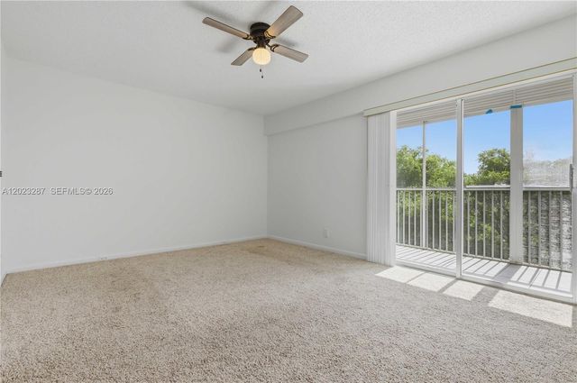 301 SW 135th Avenue 415C, Pembroke Pines, FL 33027