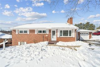 560 Simpson Howell Rd, Elizabeth Twp/boro, PA 15037