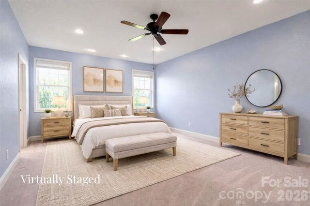 291 N Crab Meadow Drive, Hendersonville, NC 28739