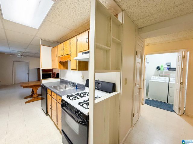 1409 FAIRMONT ROAD, Sylacauga, AL 35150