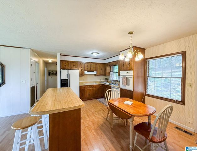 1409 FAIRMONT ROAD, Sylacauga, AL 35150