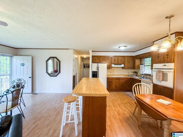 1409 FAIRMONT ROAD, Sylacauga, AL 35150