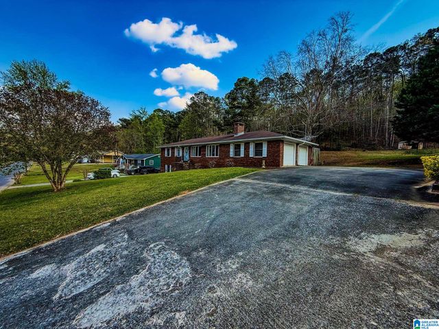 1409 FAIRMONT ROAD, Sylacauga, AL 35150