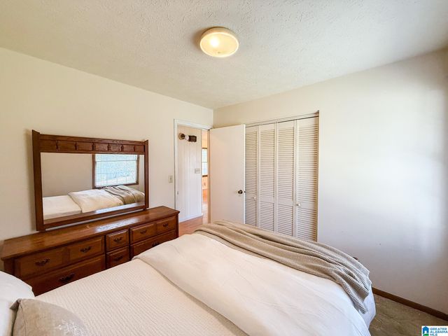 1409 FAIRMONT ROAD, Sylacauga, AL 35150