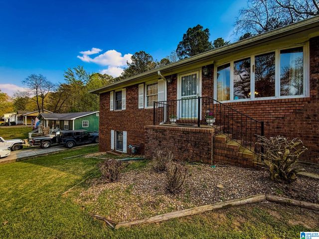1409 FAIRMONT ROAD, Sylacauga, AL 35150