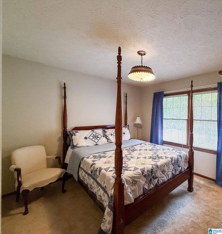 1409 FAIRMONT ROAD, Sylacauga, AL 35150