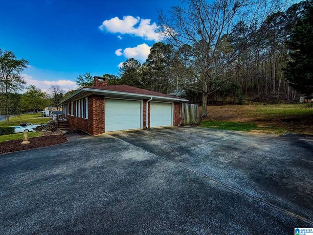 1409 FAIRMONT ROAD, Sylacauga, AL 35150