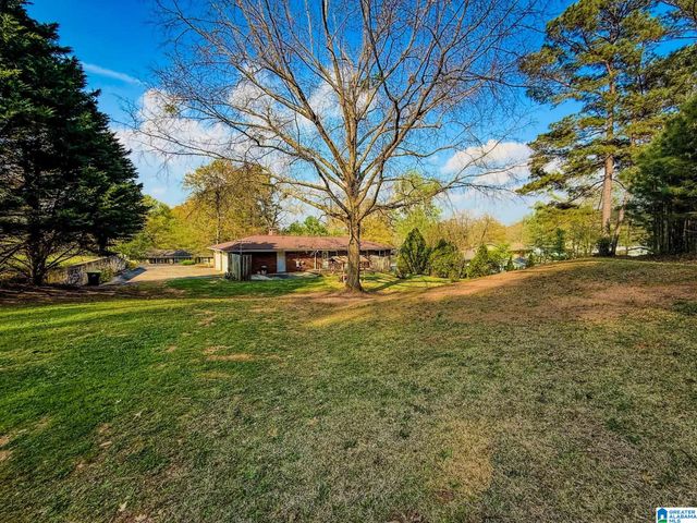 1409 FAIRMONT ROAD, Sylacauga, AL 35150