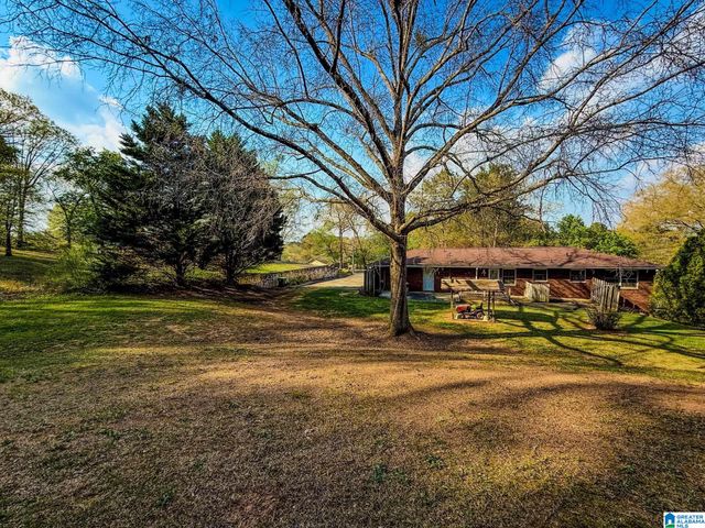 1409 FAIRMONT ROAD, Sylacauga, AL 35150