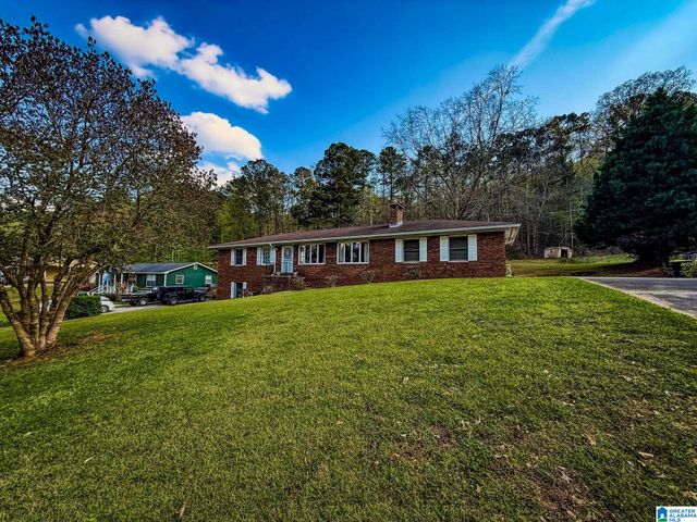 1409 FAIRMONT ROAD, Sylacauga, AL 35150