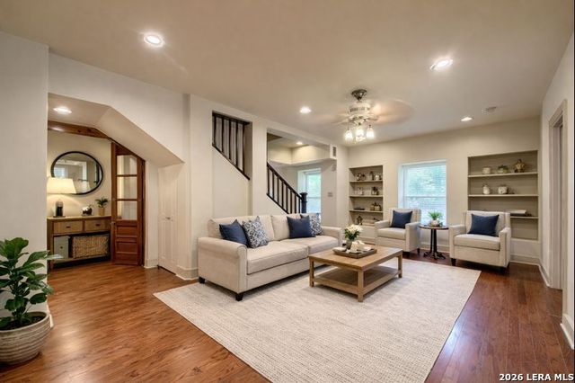 410 Kokomo, Alamo Heights, TX 78209