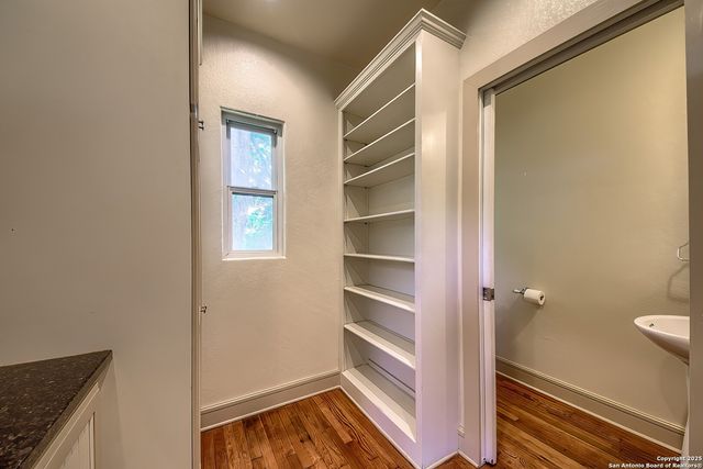 410 Kokomo, Alamo Heights, TX 78209