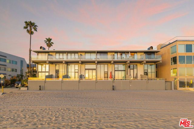 6 Voyage Street 101, Marina Del Rey, CA 90292