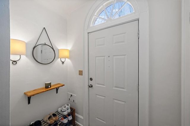 26 E 70th Terrace, Kansas City, MO 64113