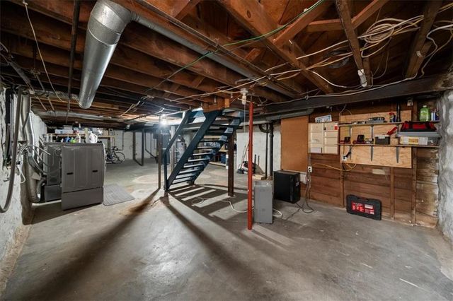 26 E 70th Terrace, Kansas City, MO 64113