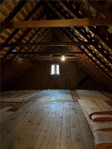 26 E 70th Terrace, Kansas City, MO 64113