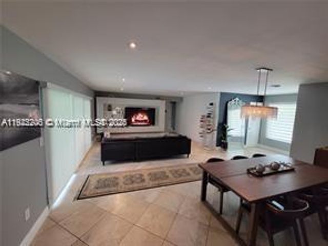 12125 NE 2nd Ave, North Miami, FL 33161