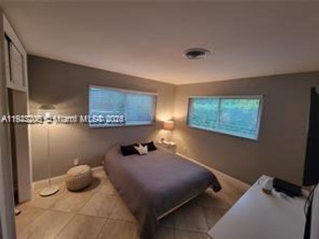 12125 NE 2nd Ave, North Miami, FL 33161