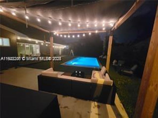 12125 NE 2nd Ave, North Miami, FL 33161