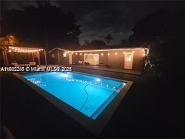 12125 NE 2nd Ave, North Miami, FL 33161