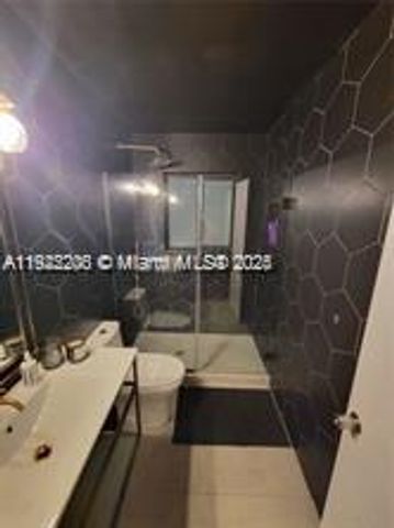 12125 NE 2nd Ave, North Miami, FL 33161