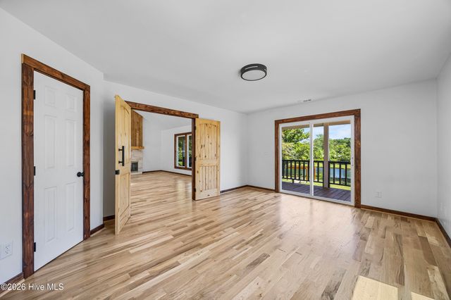 3126 Tradewinds Avenue SW, Supply, NC 28462