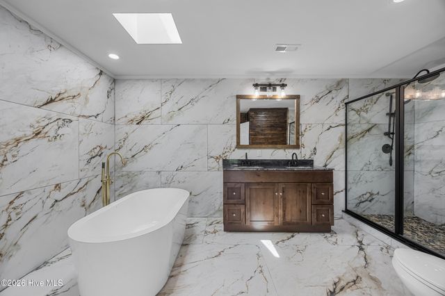 3126 Tradewinds Avenue SW, Supply, NC 28462