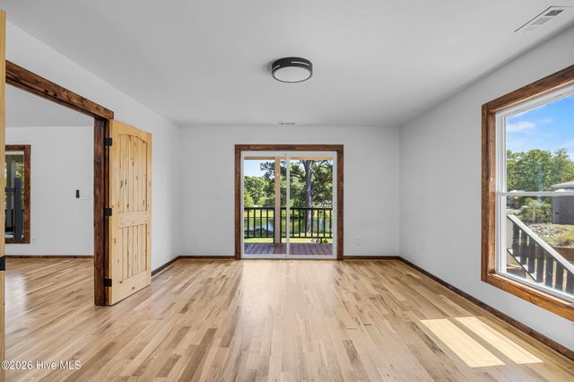 3126 Tradewinds Avenue SW, Supply, NC 28462