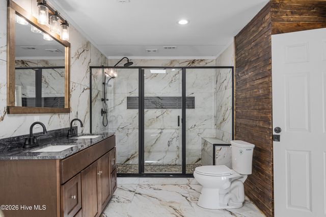 3126 Tradewinds Avenue SW, Supply, NC 28462