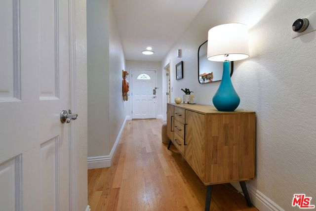 5259 Vesper Avenue, Sherman Oaks, CA 91411