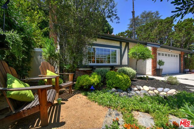 5259 Vesper Avenue, Sherman Oaks, CA 91411