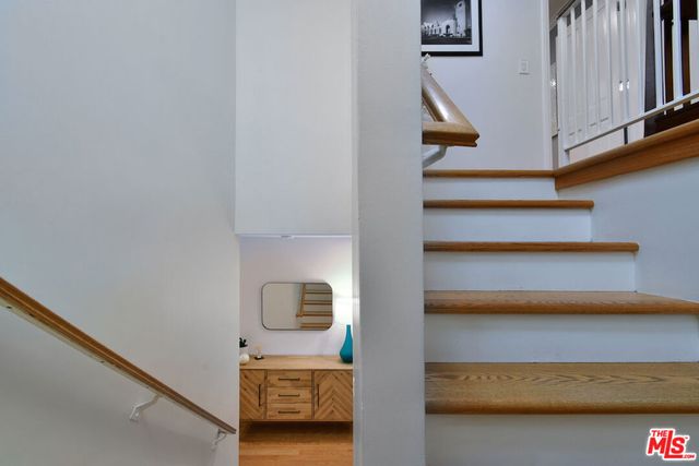 5259 Vesper Avenue, Sherman Oaks, CA 91411