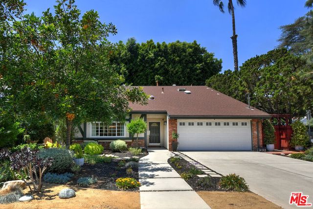 5259 Vesper Avenue, Sherman Oaks, CA 91411