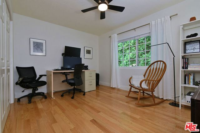 5259 Vesper Avenue, Sherman Oaks, CA 91411