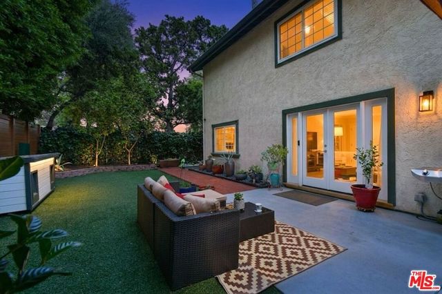 5259 Vesper Avenue, Sherman Oaks, CA 91411