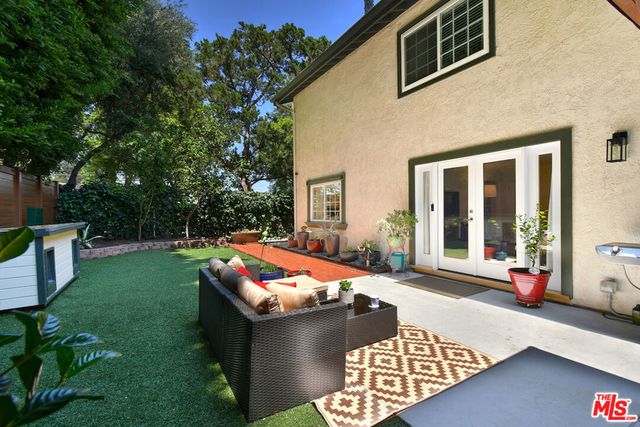 5259 Vesper Avenue, Sherman Oaks, CA 91411