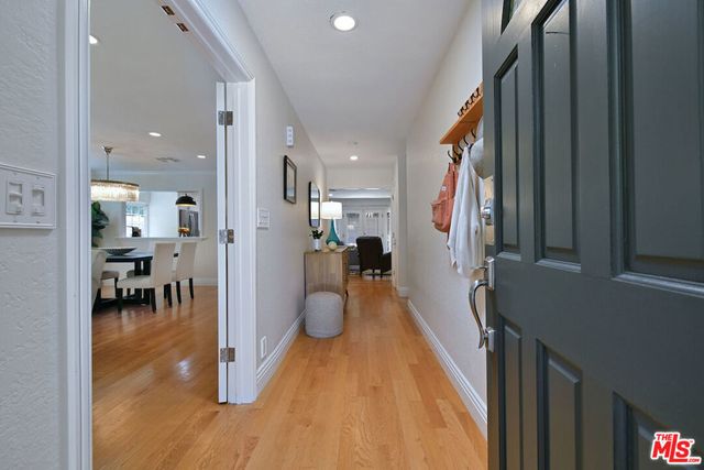 5259 Vesper Avenue, Sherman Oaks, CA 91411