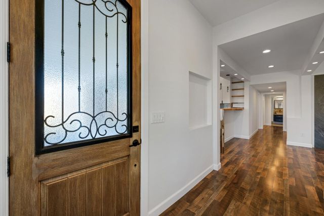 1648 4th Ave, Olivehurst, CA 95961