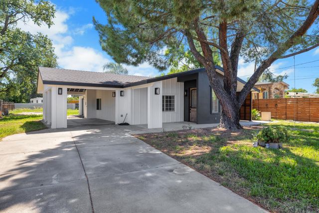 1648 4th Ave, Olivehurst, CA 95961