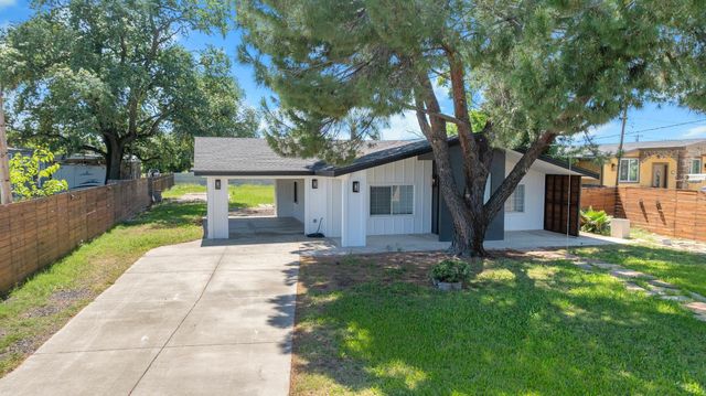 1648 4th Ave, Olivehurst, CA 95961