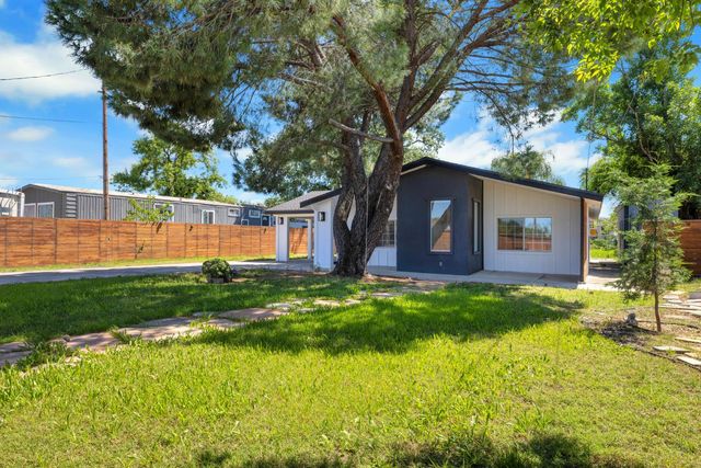 1648 4th Ave, Olivehurst, CA 95961