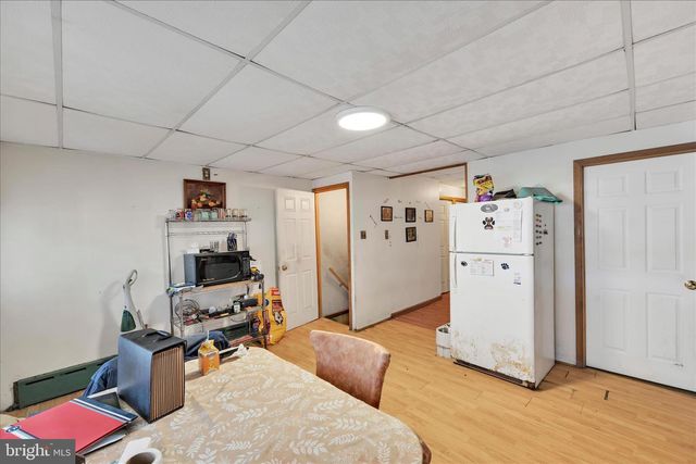 102-104 S 2ND ST, Saint Clair, PA 17970