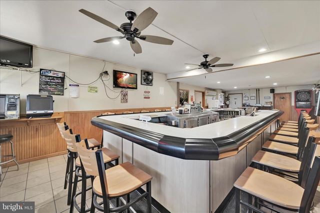 102-104 S 2ND ST, Saint Clair, PA 17970