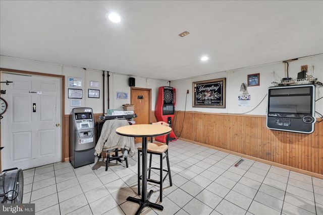102-104 S 2ND ST, Saint Clair, PA 17970