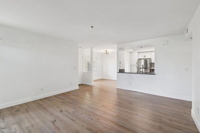 2077 Lakeridge Circle 104, Chula Vista, CA 91913