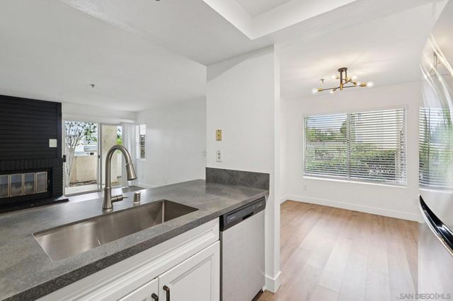 2077 Lakeridge Circle 104, Chula Vista, CA 91913