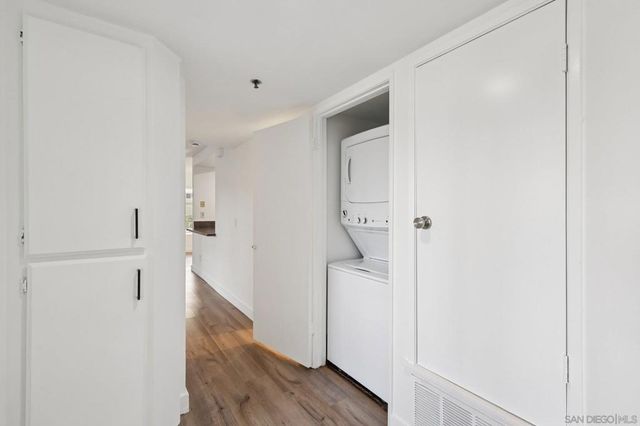 2077 Lakeridge Circle 104, Chula Vista, CA 91913